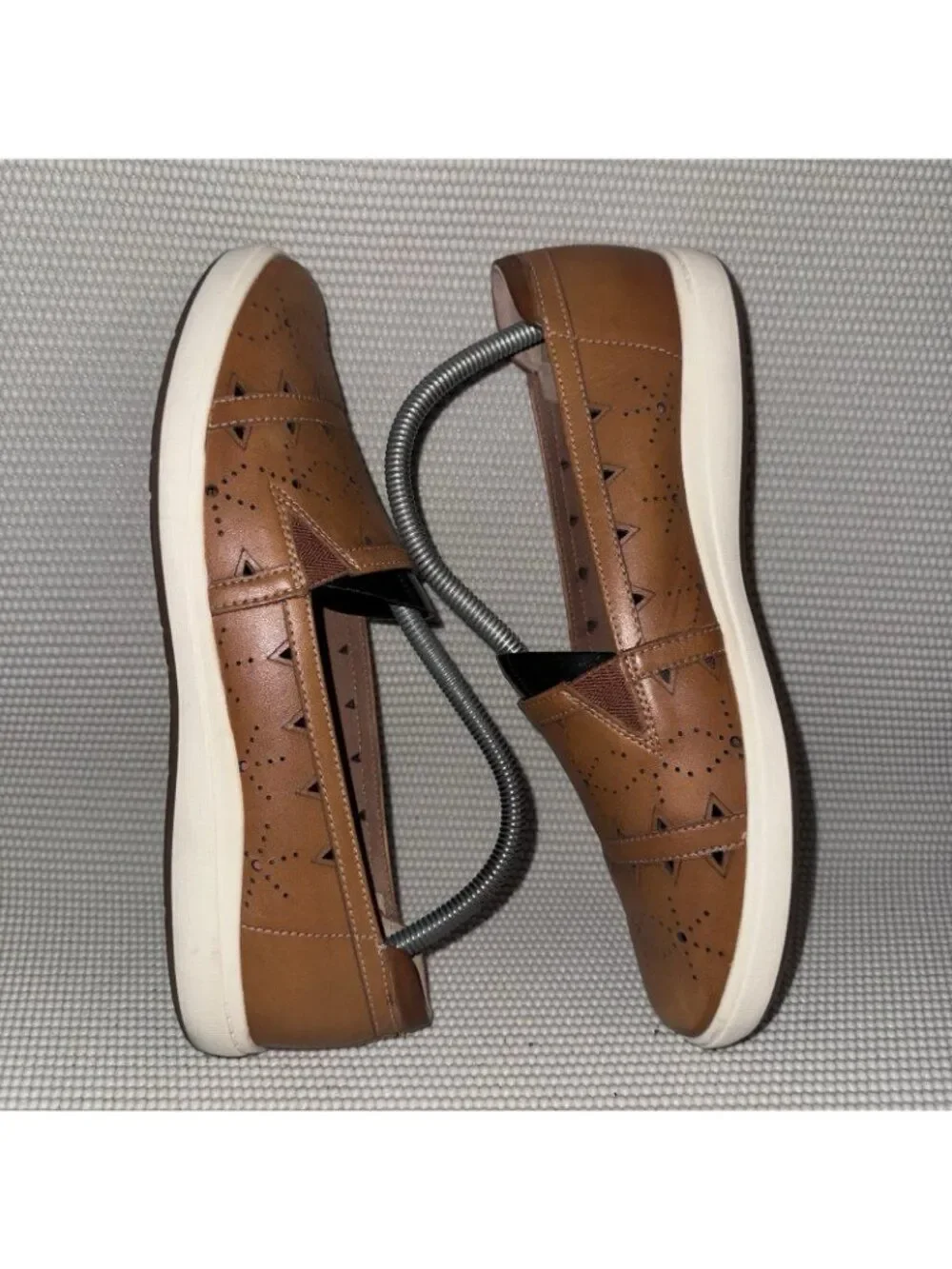 Cobb Hill Bailee Brown Tan Leather Comfort Slip On Flats Shoes Women’s Size 10